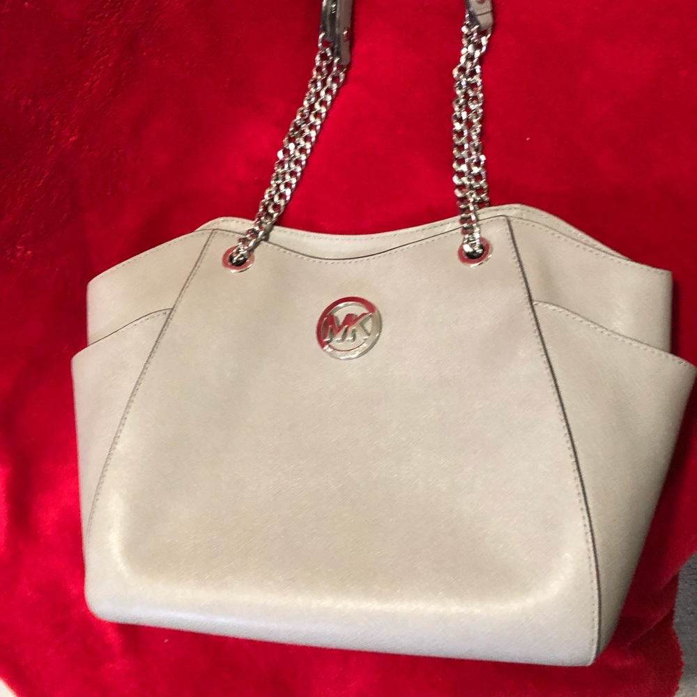 Gray Michael Kors shoulder bag